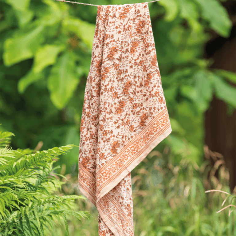 Grand foulard isha cerise bindi atelier