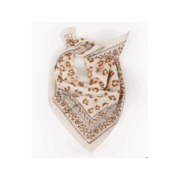 Foulard bindi atelier sur fond blanc