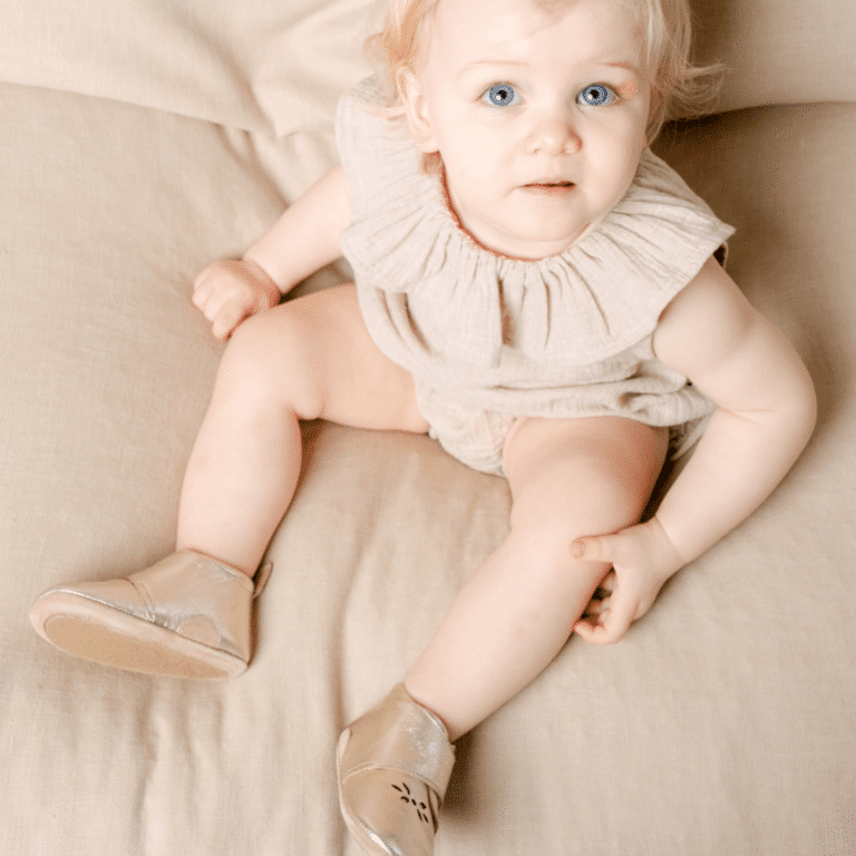 Chaussons doré belle deux bouts