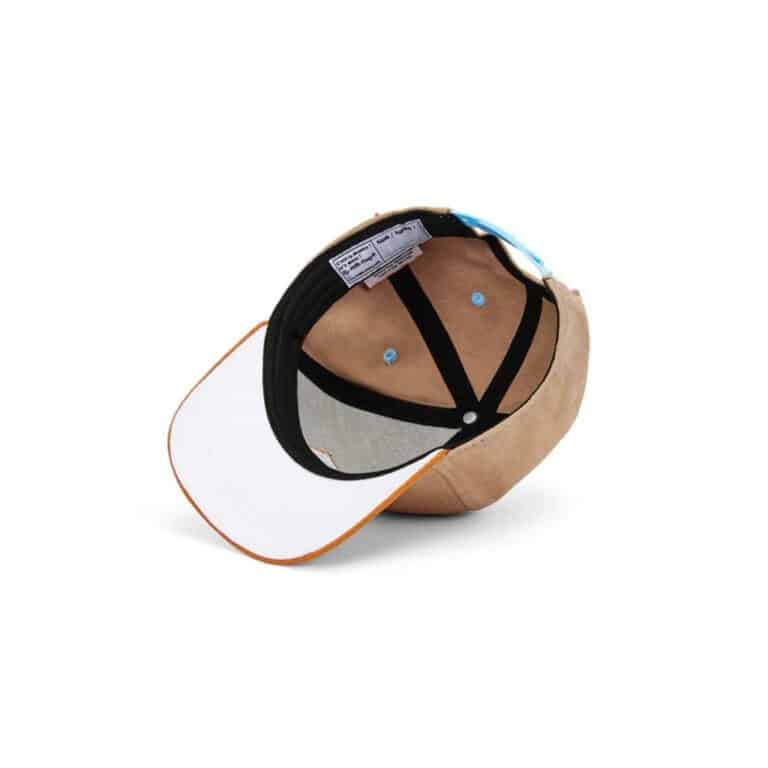 Casquette adulte hello hossy mini latte vue de dessous sur fond blanc