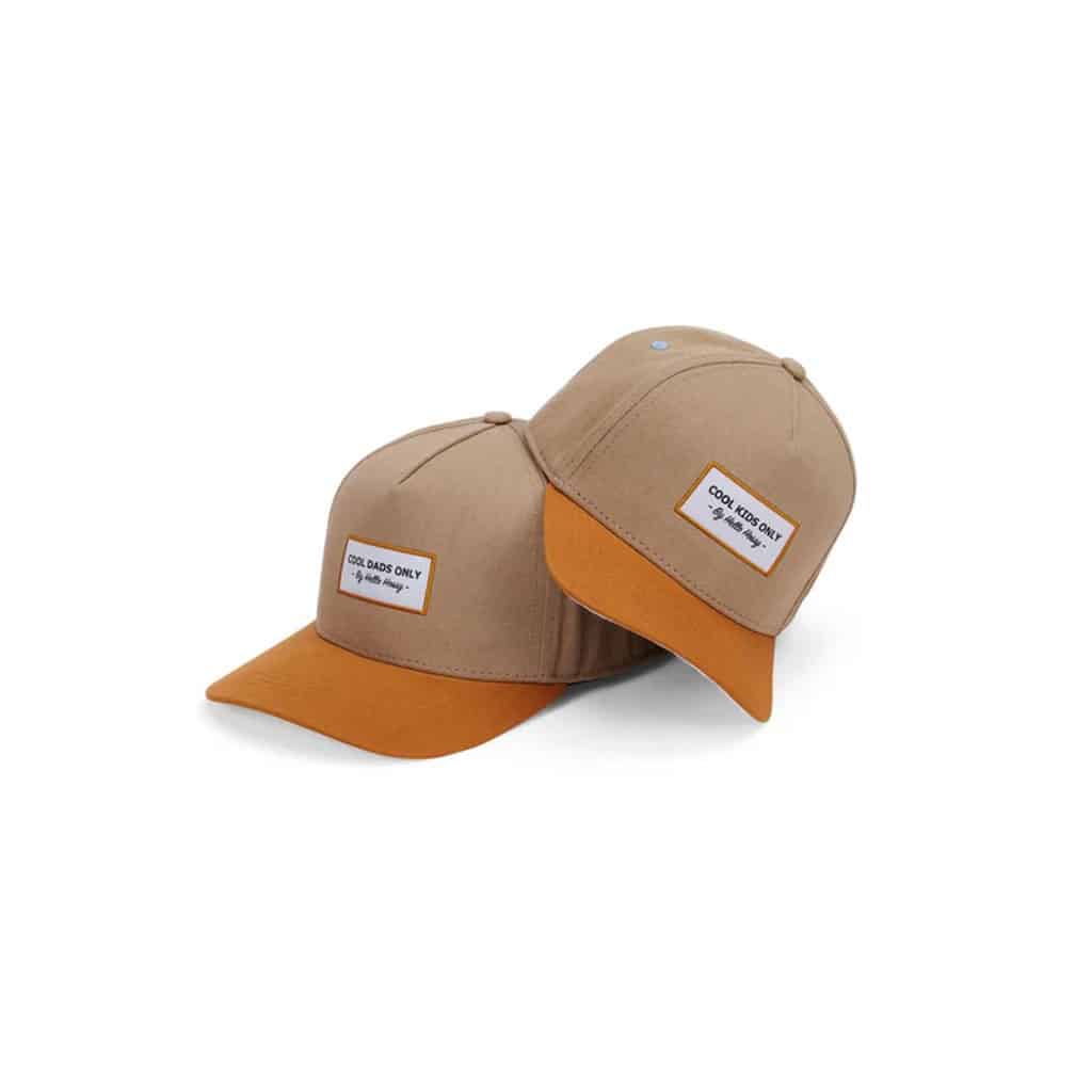 Casquette adulte hello hossy mini latte vue de face sur fond blanc