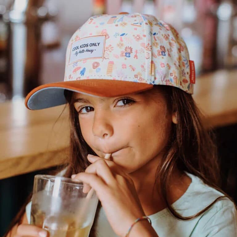 Casquette hello hossy dried flowers portée