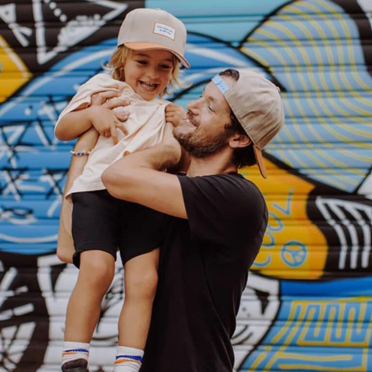 Casquette adulte hello hossy mini latte portée