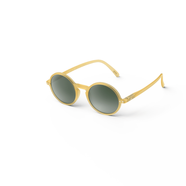 Lunettes izipizi vue de face sur fond blanc