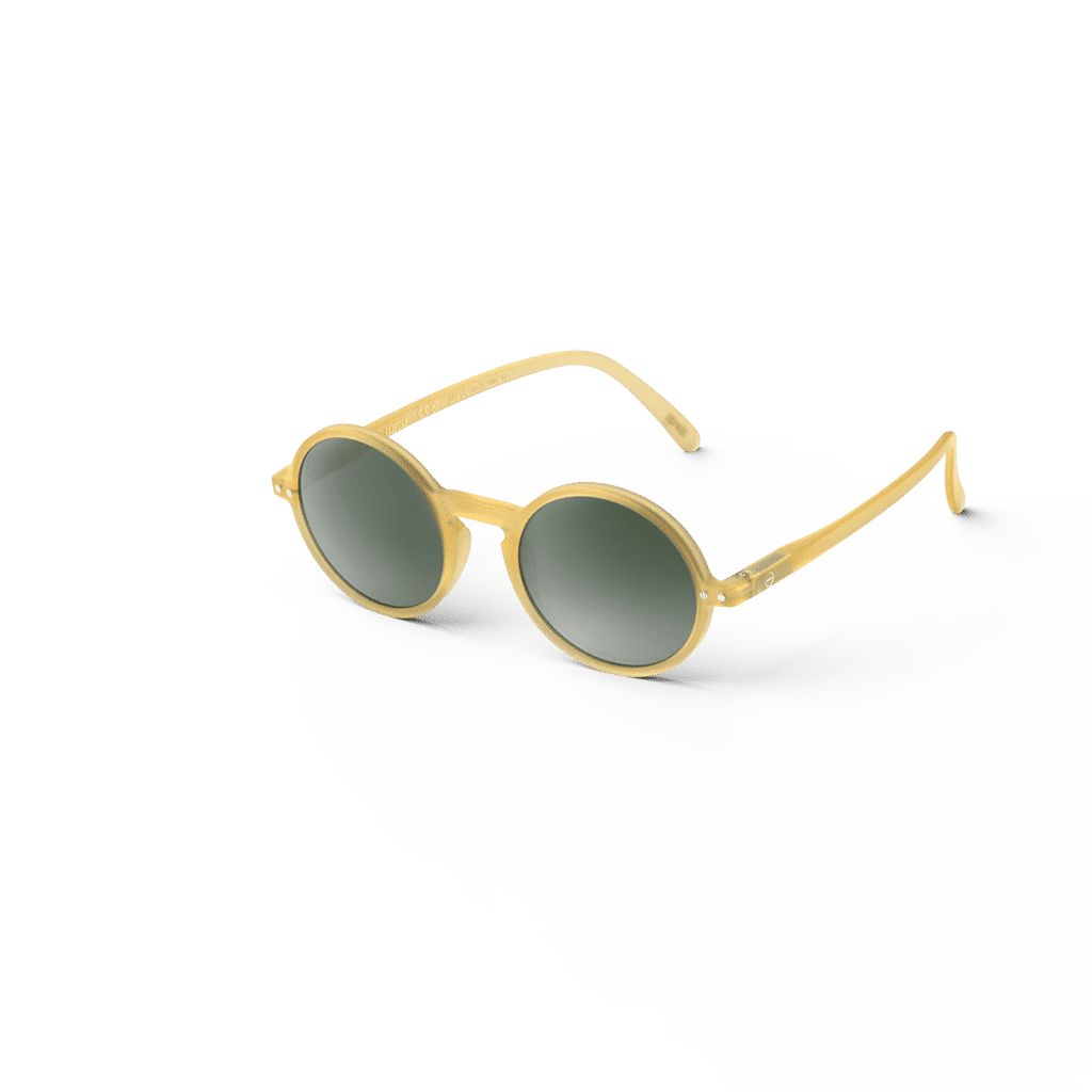 Lunettes izipizi vue de face sur fond blanc