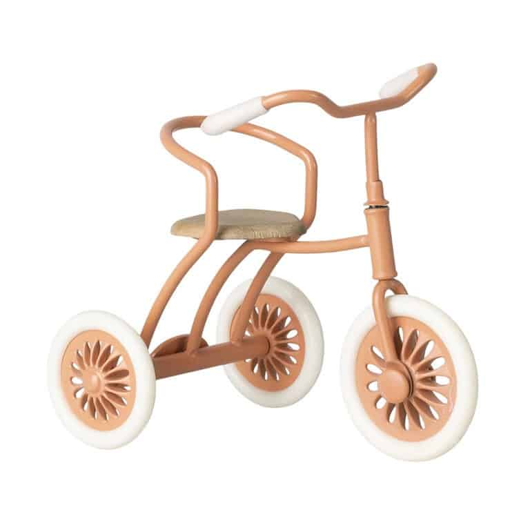 tricycle corail vue de face maileg