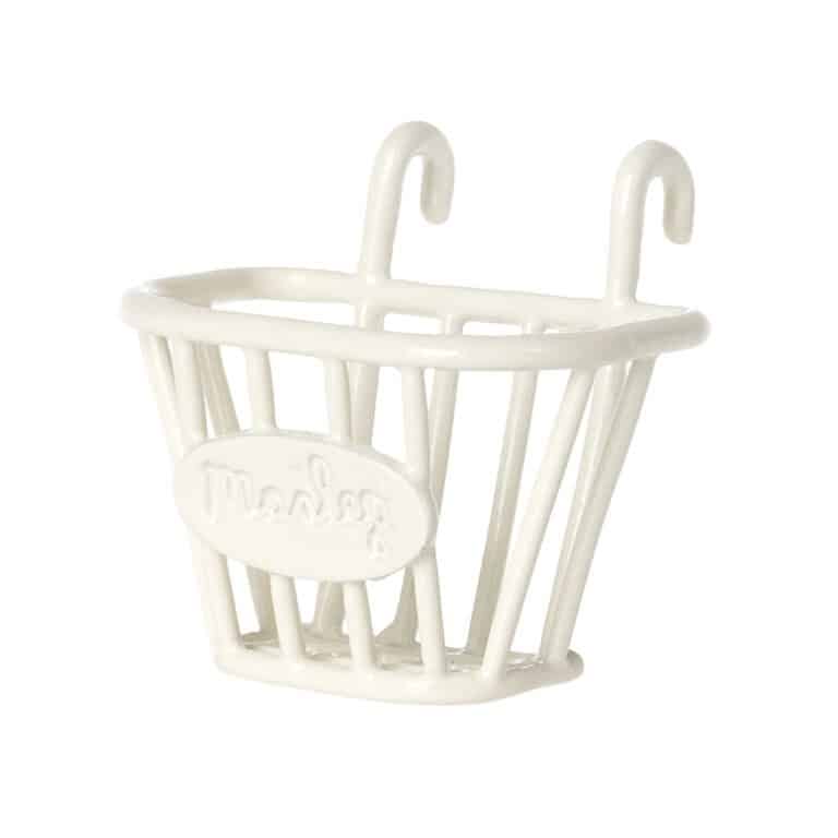 panier tricycle blanc fond blanc