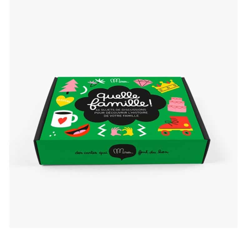 un kit de discussions "quelle famille", vue de face sur fond blanc