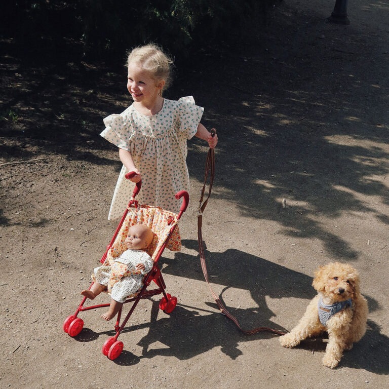 konges-slojd_poussette-poupee-villeta2