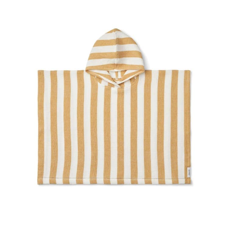 poncho paco rayures jaune liewood vue de face sur fond blanc