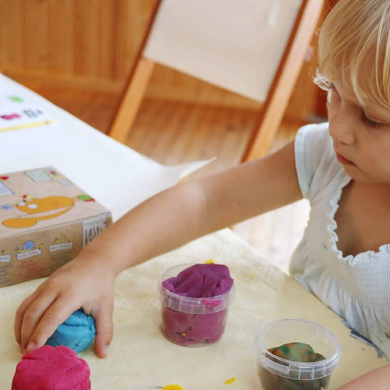 Pâtes à modeler couleurs secondaires neogrun