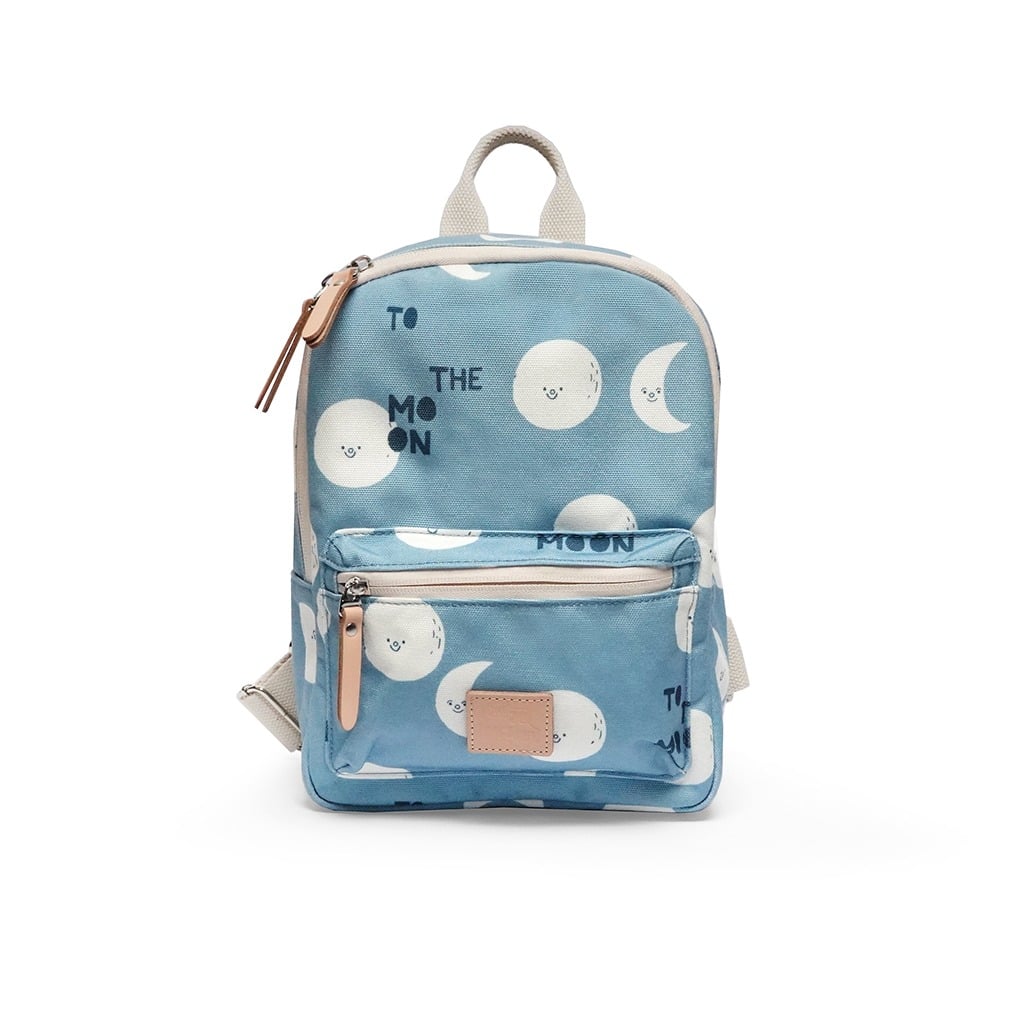 Un sac à dos au motif "moon" de la marque jojo factory