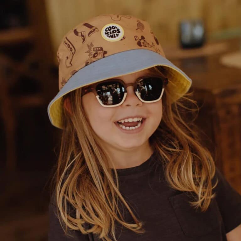 lunettes de soleil portées