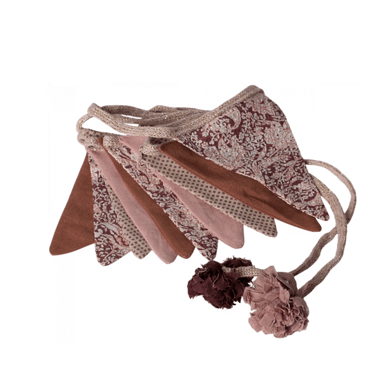 Guirlande de 10 fanions rose maileg sur fond blanc