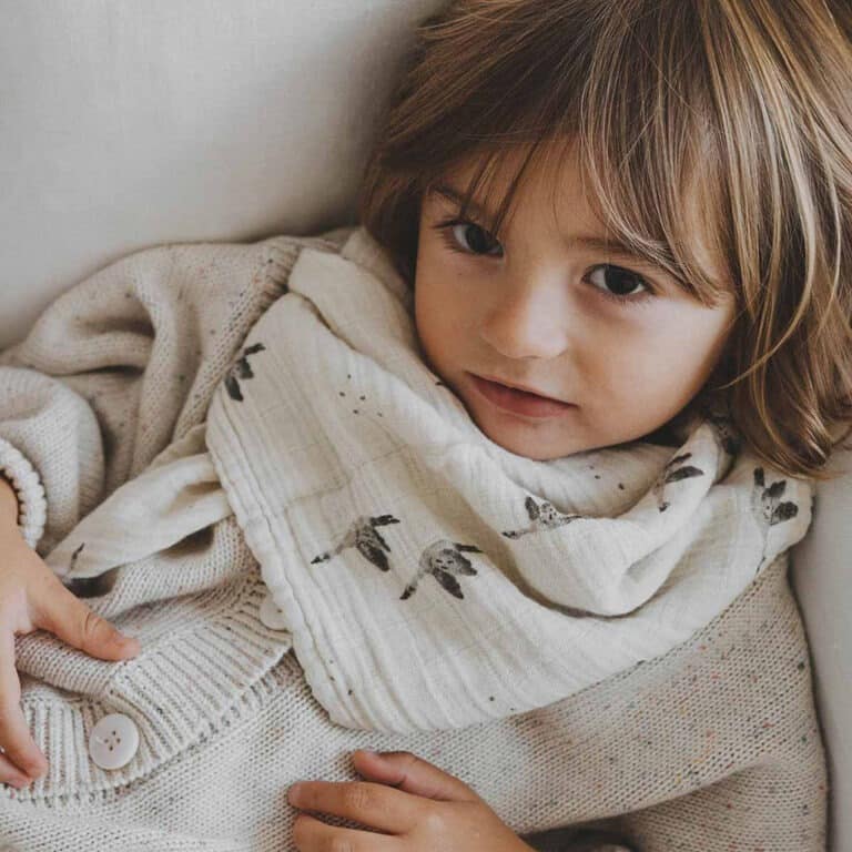 lange bianca oie naturel rose in april