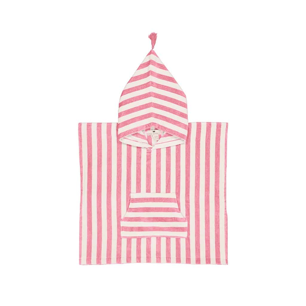 Un poncho de bain en éponge rose de la marque rose in april