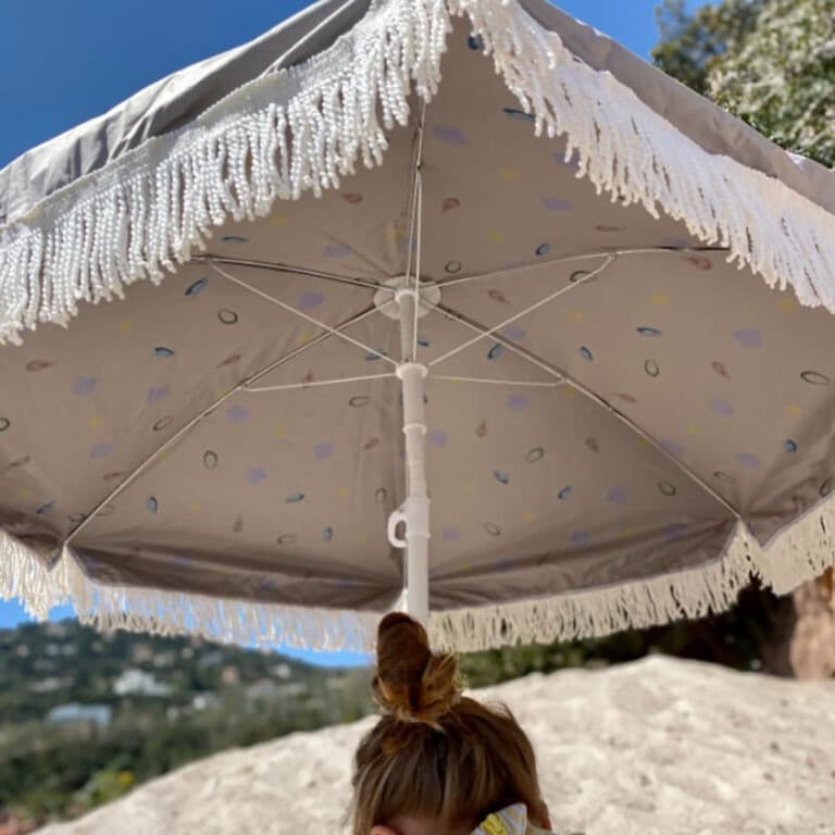 vanilla-copenhagen_parasol-franges-gris4