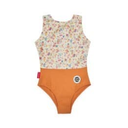 Avec ce joli maillot de bain "dried flowers" de la marque Hello Hossy, votre petite fille pourra s'amuser à la plage ou à la piscine