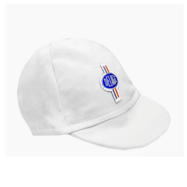 une casquette "le mans" en jersey blanc, vue de face sur un fond blanc