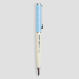 stylo "mon stylo porte bonheur", vue de face sur fond gris