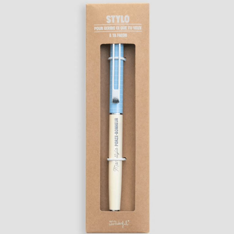 stylo "mon stylo porte bonheur", vue de face sur fond gris