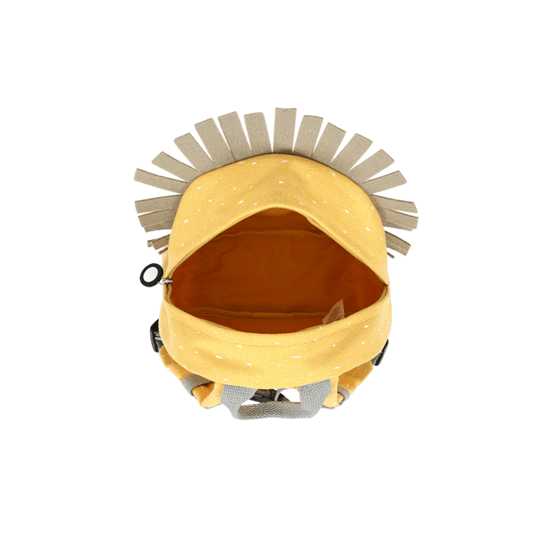 Petit sac à dos lion trixie sur fond blanc