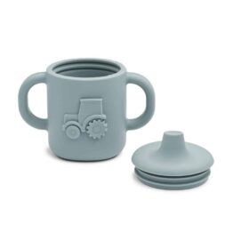 tasse bleu liewood en silicone avec tétine motif tracteur photo détail couvercle