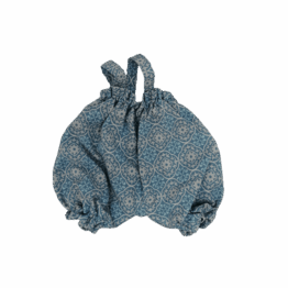 barboteuse bleue sur fond blanc