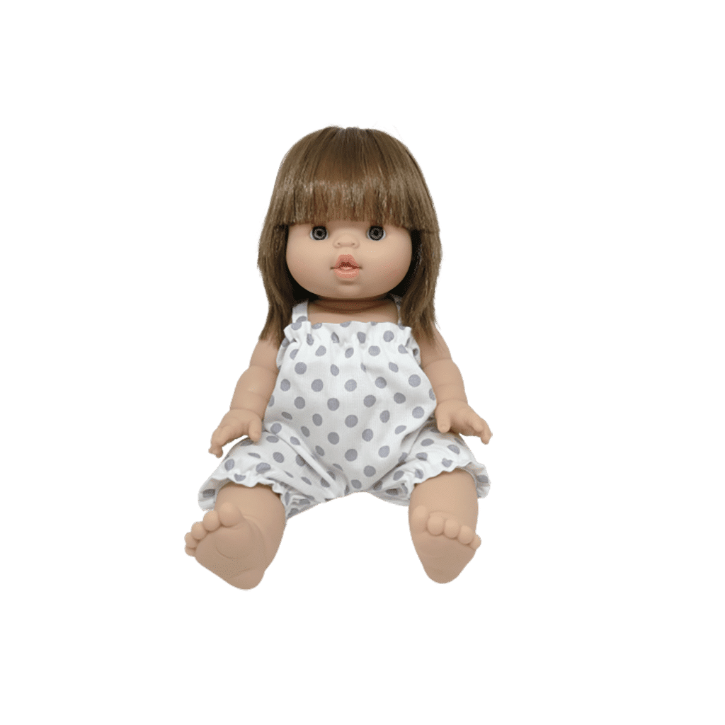 barboteuse blanche a pois gris porté par poupée sur fond blanc