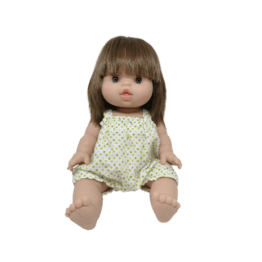 barboteuse blanche a pois verts porté par poupée sur fond blanc