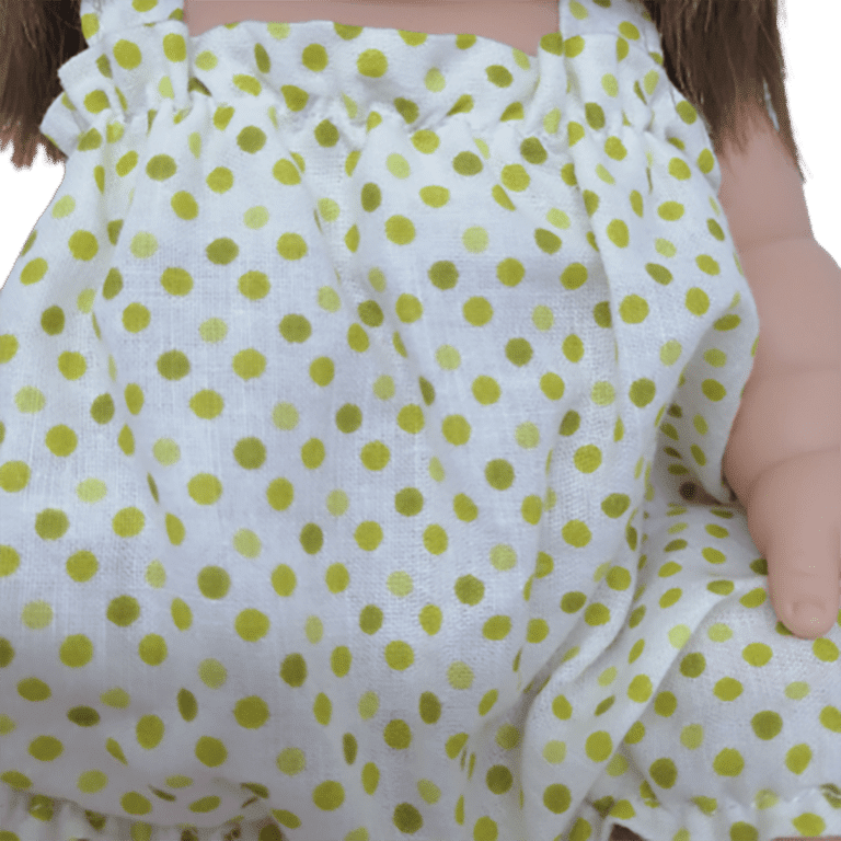 barboteuse blanche à pois verts détail tissu