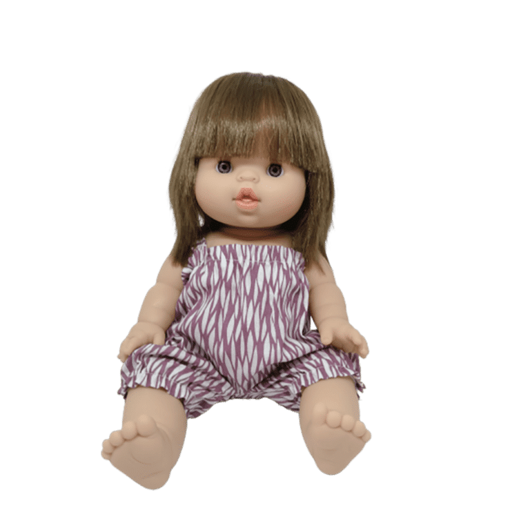 barboteuse violette porté par poupée sur fond blanc