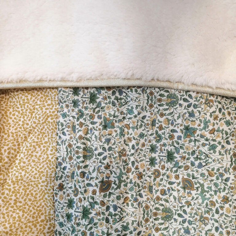 couverture arthur barnabé aime le café détail 3 matières