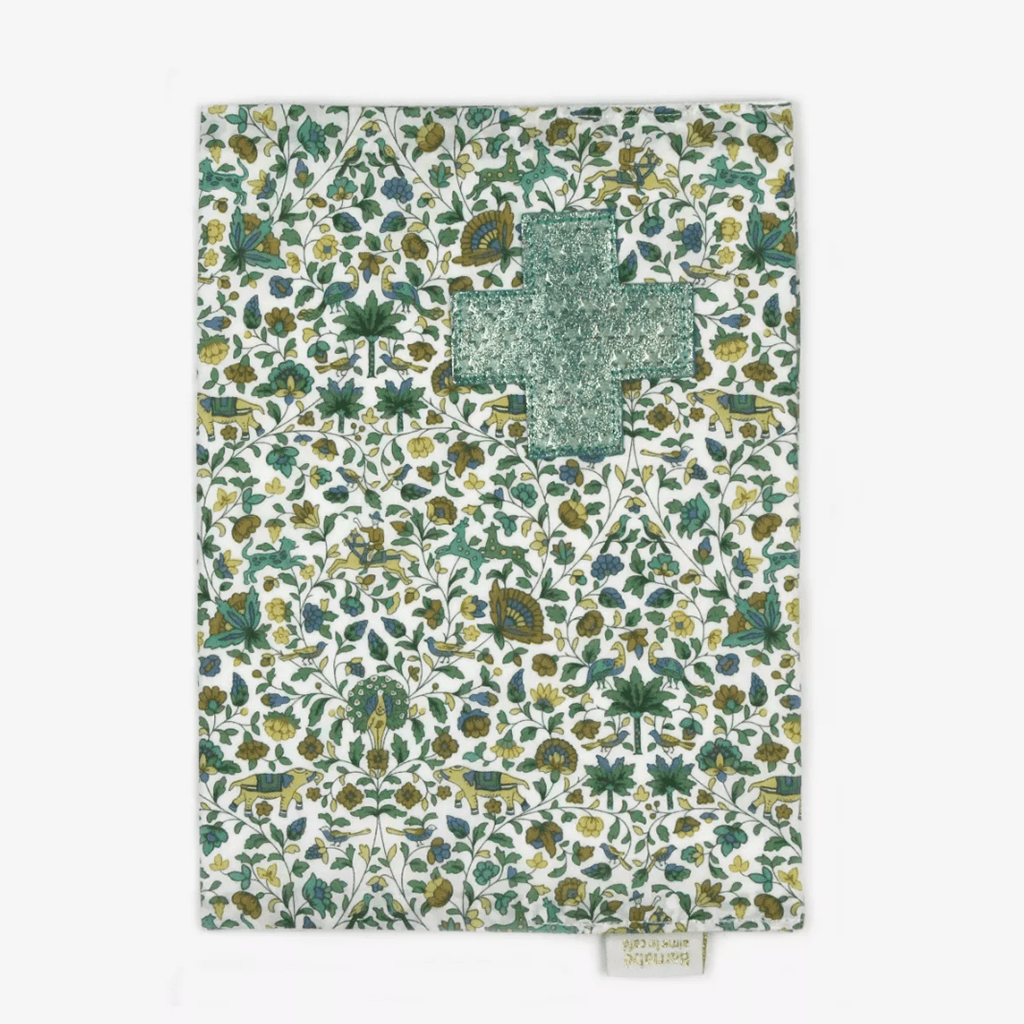 protège carnet de santé arthur barnabé aime le café sur fond blanc