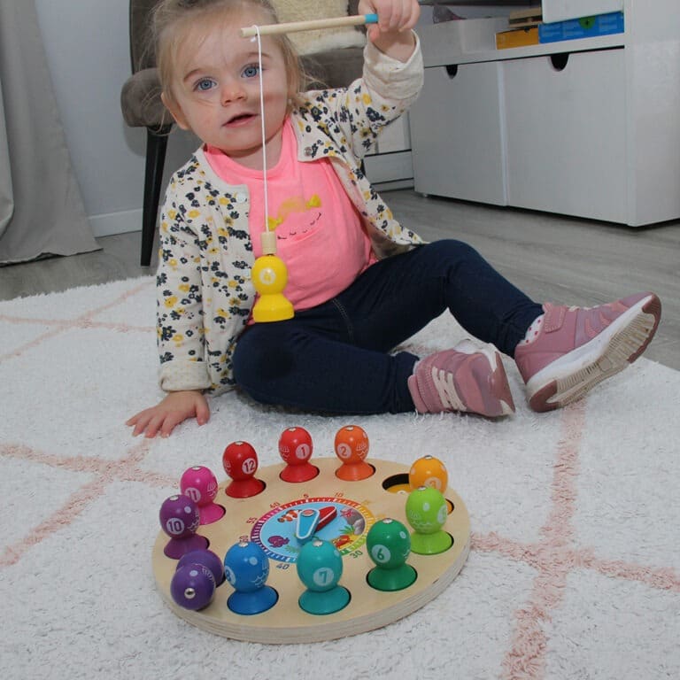 clockboard jeu montessori de la marque max&léa