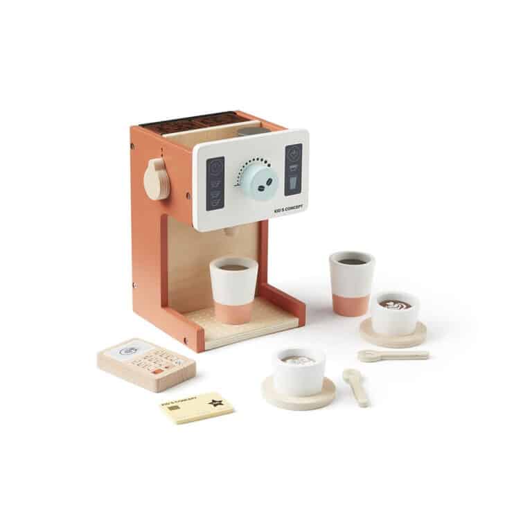 machine à café kid's concept sur fond blanc