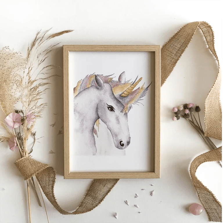 une affiche A4 licorne les aquarelle de marlène, ambiance