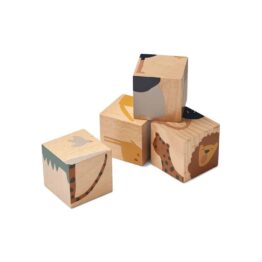 Puzzle cube Aage en bois de la marque liewood