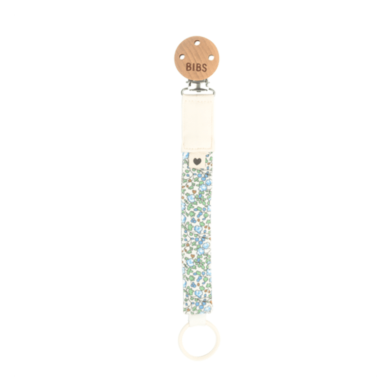 attache tétine eloise ivory bibs sur fond blanc