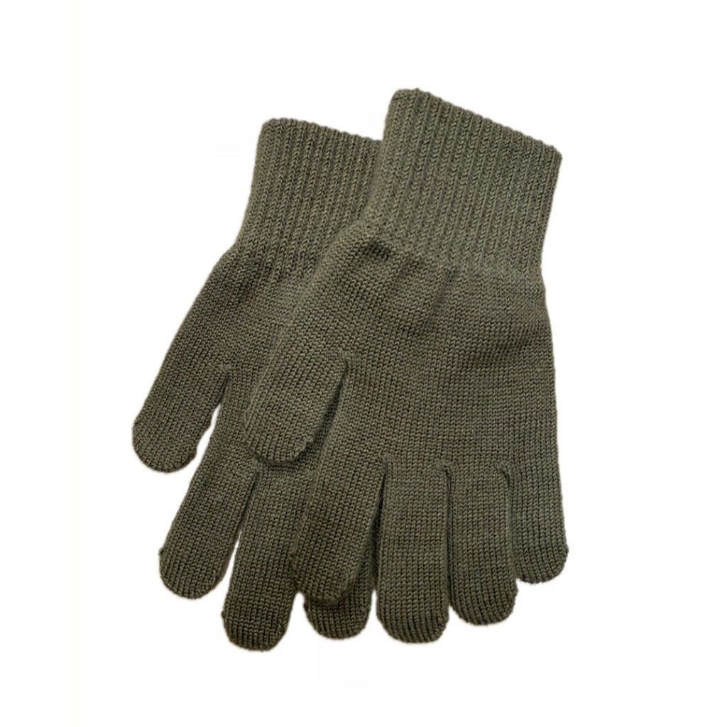 une paire de gants vert forêt Konges Slojd, vue de face sur fond blanc