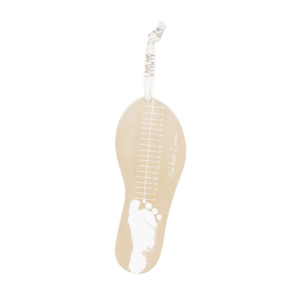 une toise pour les pieds en bois BamBam, vue de face sur fond blanc