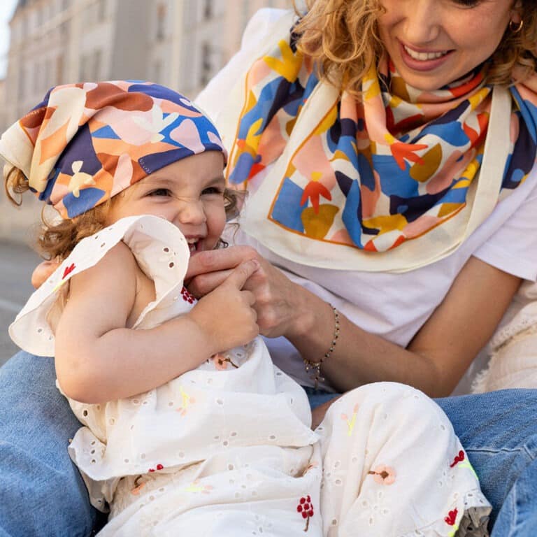 duo mère fille foulard flower power peche