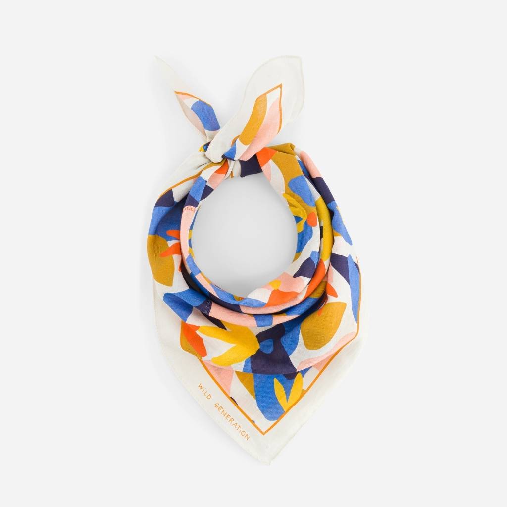 Foulard Flower Power enfant, vue de face que fond blanc