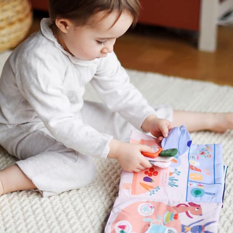 livre du potager a l'assiette ebulobo photo enfant avec livre