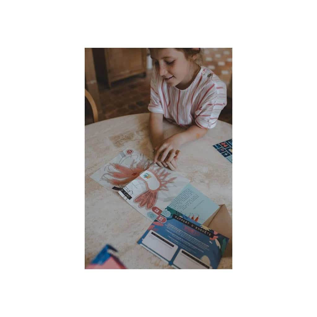 En cavale l'enquête par courrier les fonds marins ambiance