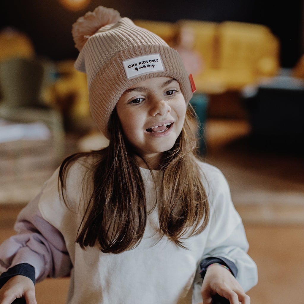 Bonnet garçon avec pompon