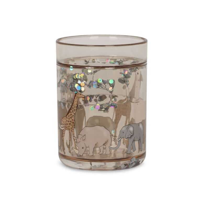 un verre à paillettes safari Konges Slojd, vue de face sur fond blanc