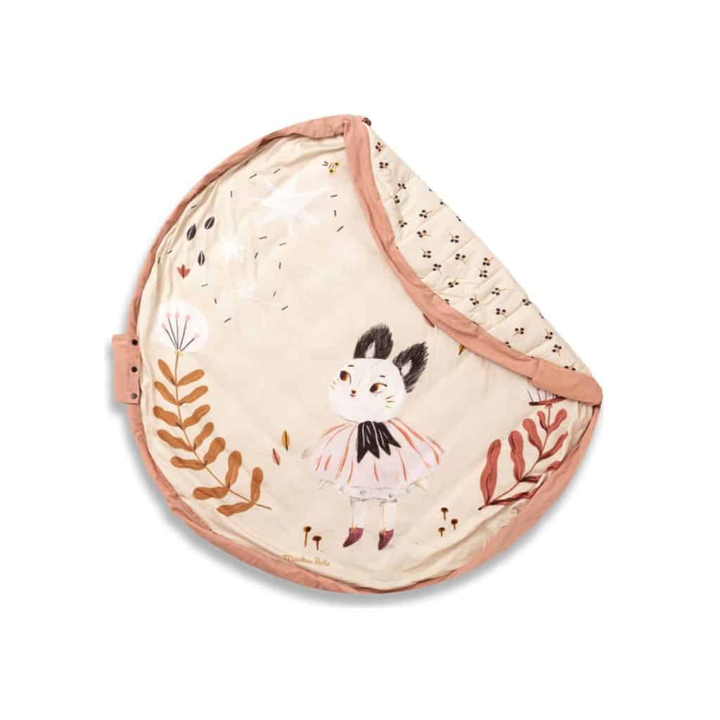 un tapis de jeux moulin roty, Play&Go, vue de face sur fond blanc