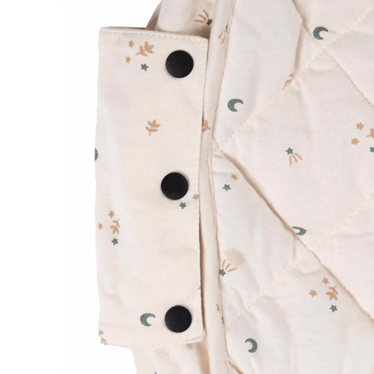 un tapis d'éveil moon Play and Go, vue de face sur fond blanc