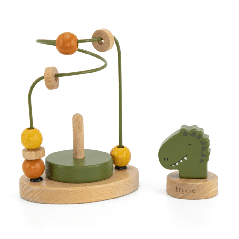 un labyrinthe à perles en bois dino, vue de face sur fond blanc